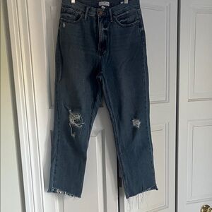 Slim Straight Distressed Size 2